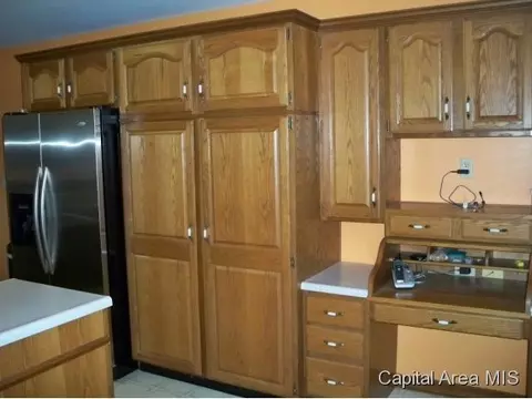 1 Warbler, Springfield, IL 62711 photo 6