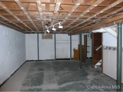 1101 N Macarthur, Springfield, IL 62702 photo 10