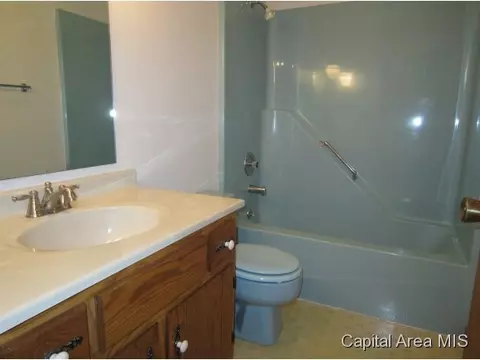 1500 Devonwood, Springfield, IL 62704 photo 11