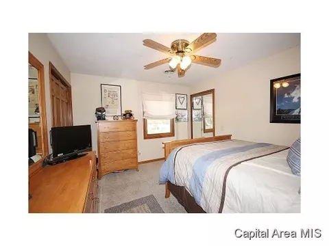 8024 Hunt Rd, Springfield, IL 62712 photo 9