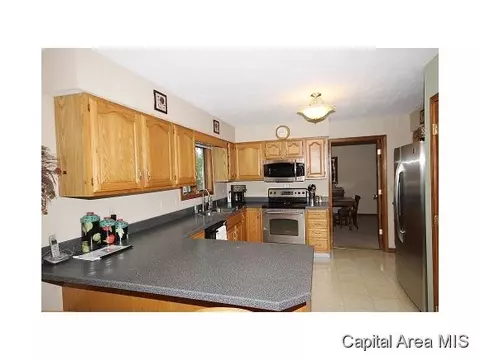 8024 Hunt Rd, Springfield, IL 62712 photo 14