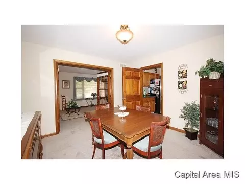 8024 Hunt Rd, Springfield, IL 62712 photo 11
