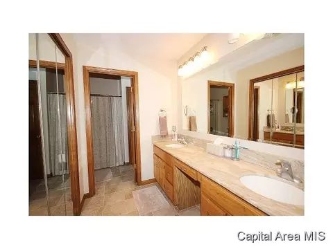 8024 Hunt Rd, Springfield, IL 62712 photo 19