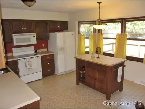 413 Merrymen, Springfield, IL 62704 photo 5