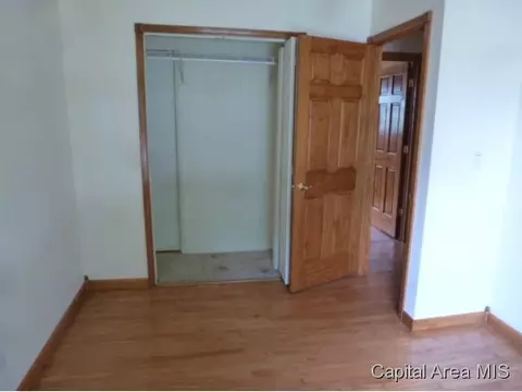 1825 Denton, Springfield, IL 62702 photo 9