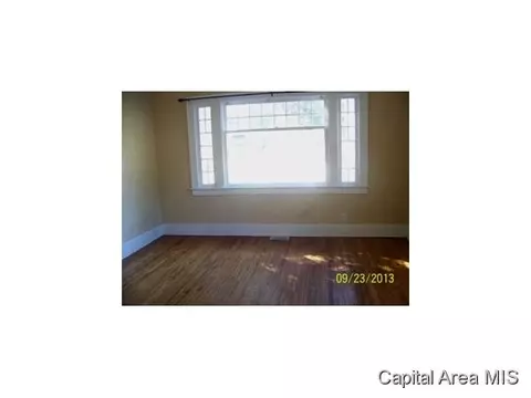 915 W Washington, Springfield, IL 62702 photo 3