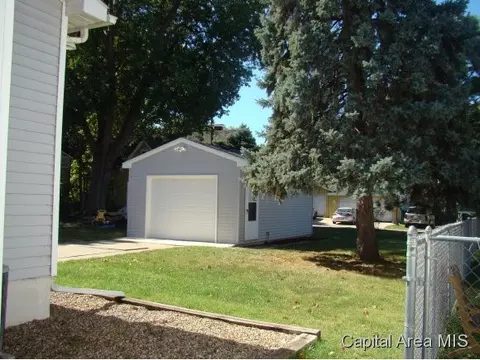 1615 N 8th St, Springfield, IL 62702 photo 4