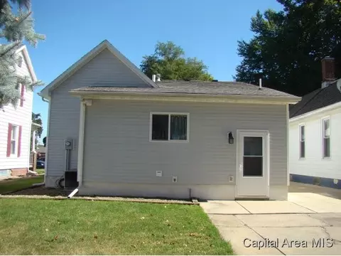 1615 N 8th St, Springfield, IL 62702 photo 5