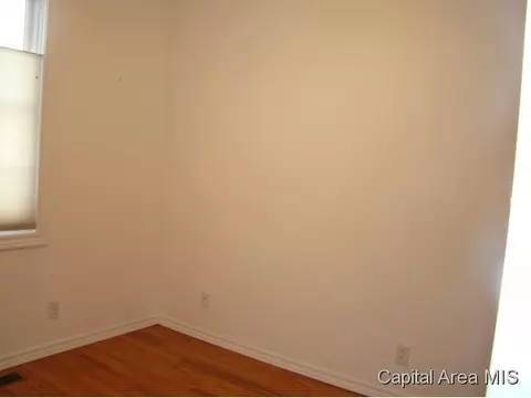 1615 N 8th St, Springfield, IL 62702 photo 15