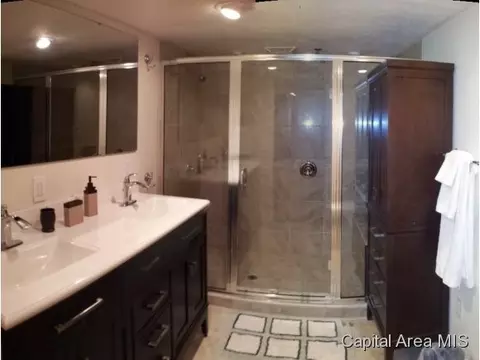 32 Villa Grv, Springfield, IL 62712 photo 19