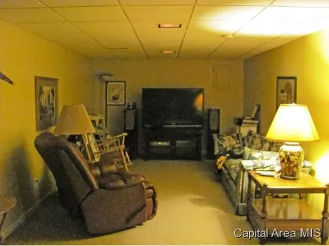 206 Astoria Rd, Springfield, IL 62704 photo 13