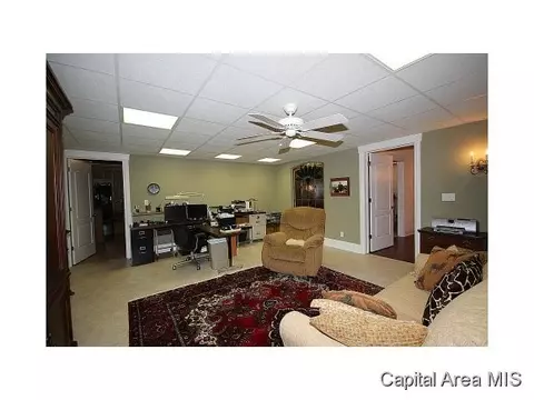 3117 Ironhill Dr, Springfield, IL 62711 photo 14