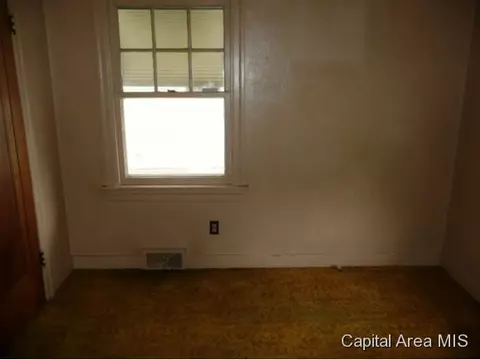 2405 S 8th, Springfield, IL 62703 photo 8