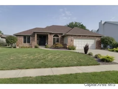 2105 Renwick Dr, Springfield, IL 62704 photo 1