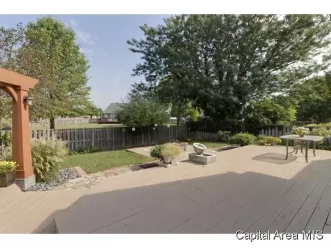 2105 Renwick Dr, Springfield, IL 62704 photo 20
