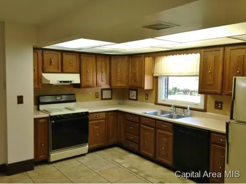 1301 Archer Elevator Rd, Springfield, IL 62711 photo 3