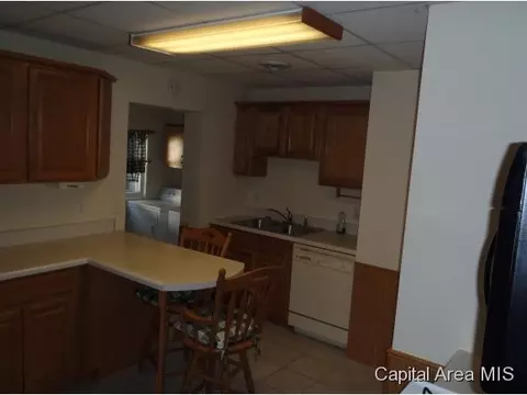 216 N Lincoln, Springfield, IL 62702 photo 3