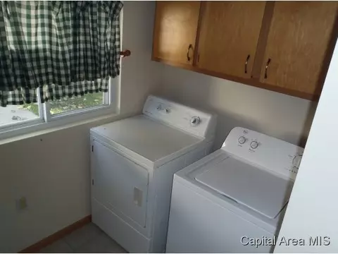 216 N Lincoln, Springfield, IL 62702 photo 7