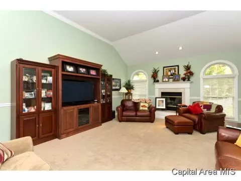 2333 Tara Ln, Springfield, IL 62704 photo 7