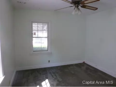 2404 S Lowell, Springfield, IL 62704 photo 17