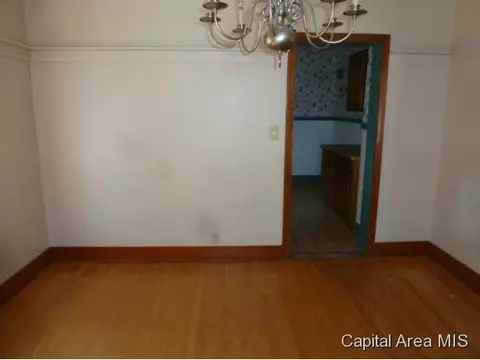 2404 S Lowell, Springfield, IL 62704 photo 12