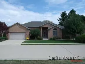 5320 Irongate Dr, Springfield, IL 62711 photo 1