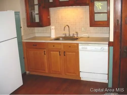 1541 N 4th, Springfield, IL 62702 photo 9