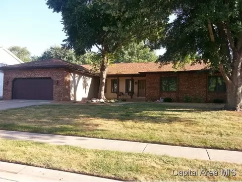 2528 Wydown, Springfield, IL 62704 photo 1