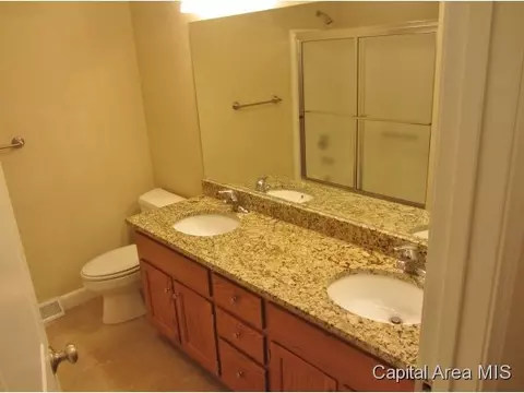 2528 Wydown, Springfield, IL 62704 photo 11