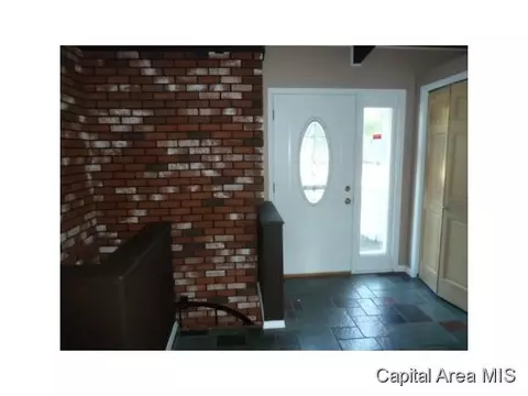 3119 E Fitzgerald, Decatur, IL 62521 photo 8