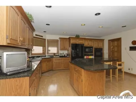 804 Coventry Pt, Springfield, IL 62702 photo 7