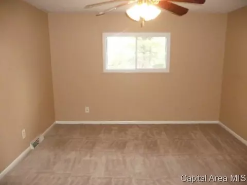 2112 Briarcliff Dr, Springfield, IL 62704 photo 9