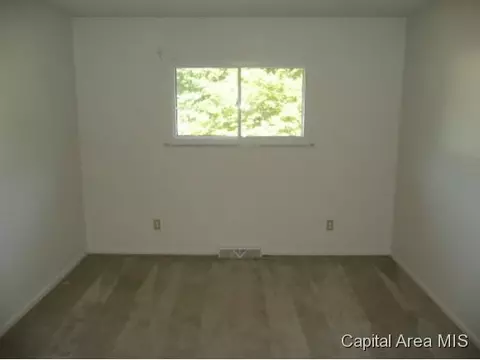 2112 Briarcliff Dr, Springfield, IL 62704 photo 12