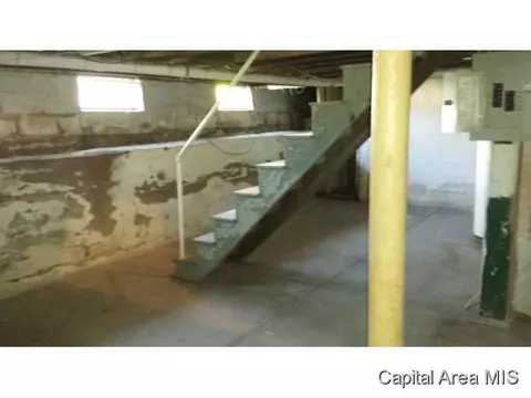 404 W Central Ave, Benld, IL 62009 photo 13