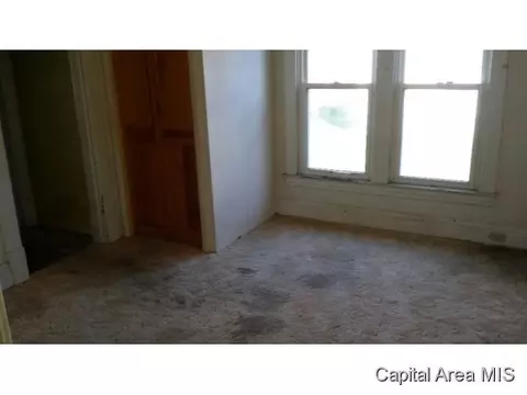404 W Central Ave, Benld, IL 62009 photo 8