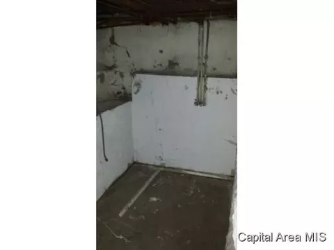 404 W Central Ave, Benld, IL 62009 photo 12