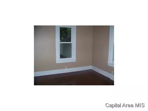 2433 Yale Blvd, Springfield, IL 62703 photo 8