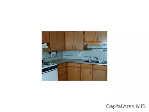 1609 N 28th, Springfield, IL 62703 photo 3