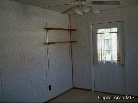207 Laurel, Springfield, IL 62704 photo 5