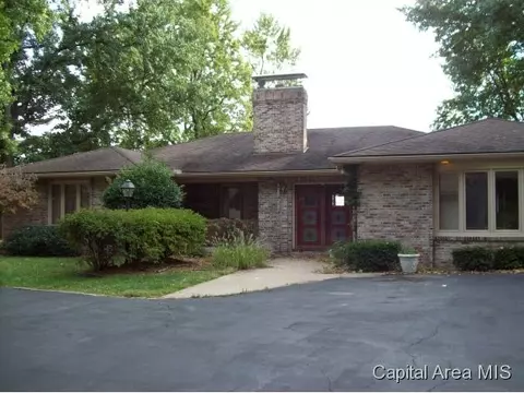224 Maple Grove Ln, Springfield, IL 62712 photo 2