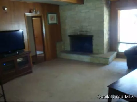 2100 Fairway Dr, Springfield, IL 62704 photo 6