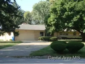 2100 Fairway Dr, Springfield, IL 62704 photo 1