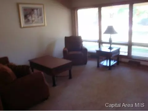 2100 Fairway Dr, Springfield, IL 62704 photo 8