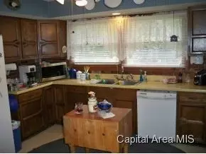 289 Circle Dr, Springfield, IL 62703 photo 2
