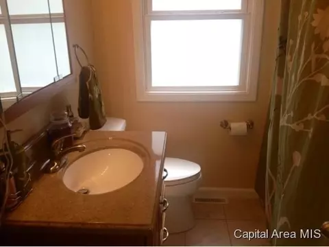 1800 N 22nd, Springfield, IL 62702 photo 9