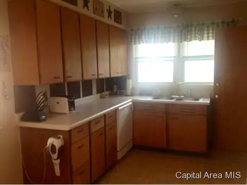 1800 N 22nd, Springfield, IL 62702 photo 5