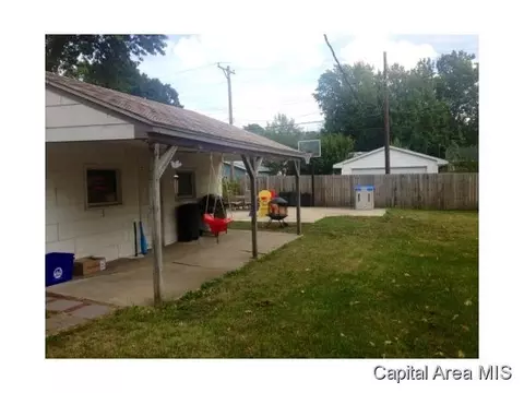1800 N 22nd, Springfield, IL 62702 photo 10