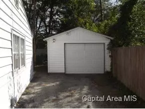 8 Goodwin, Springfield, IL 62704 photo 2