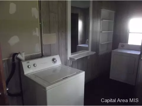 8 Goodwin, Springfield, IL 62704 photo 3