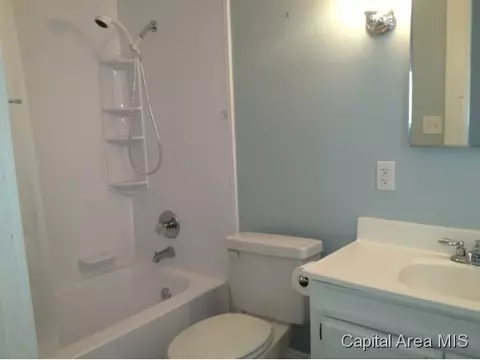 1037 W Washington, Springfield, IL 62704 photo 10